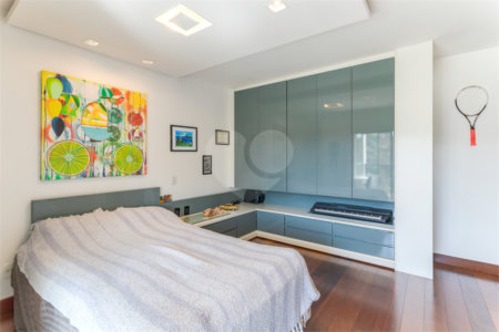 Apartamento à venda com 4 suítes em Alto da Boa Vista, São Paulo, SP