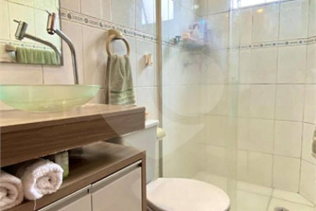 Apartamento à venda com 3 quartos, sendo 1 suíte, em Vila Parque Jabaquara, São Paulo, SP