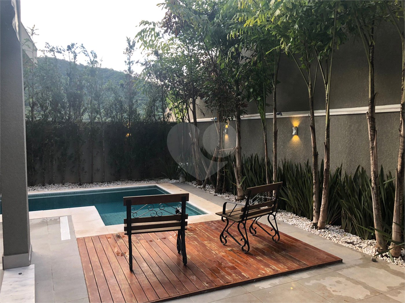 Casa à venda ou para alugar com 4 suítes no condomínio Residencial Tamboré 10, Santana de Parnaíba - SP