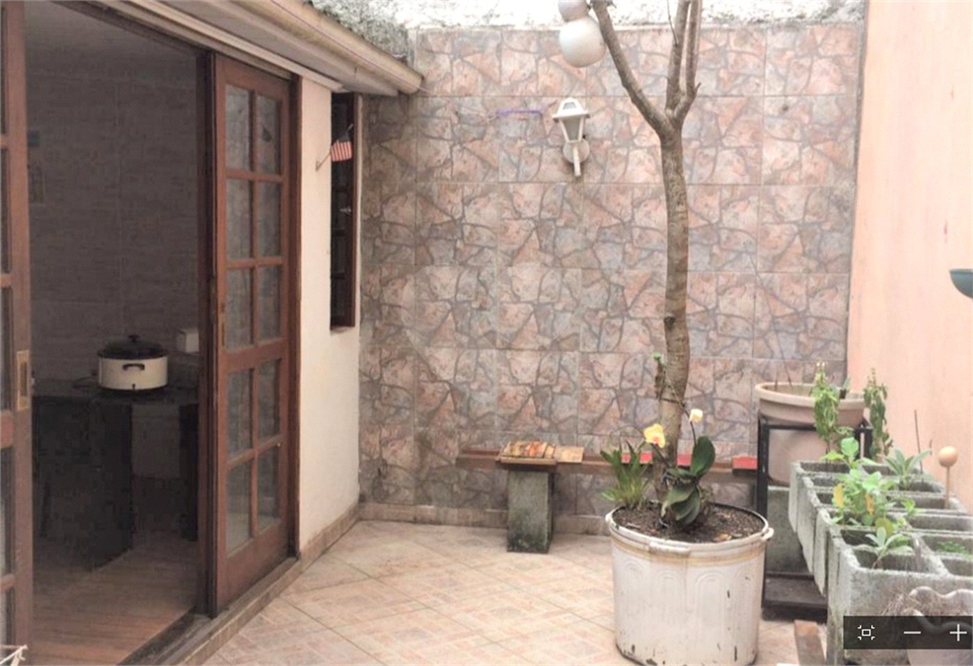 Sobrado à venda com 3 quartos, sendo 1 suíte,  em Jardim Monte Kemel, São Paulo, SP