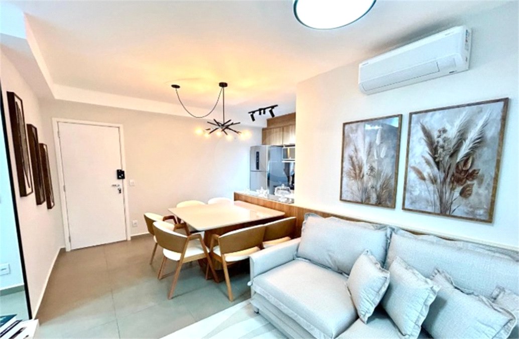 Apartamento à venda com 2 quartos, sendo 1 suíte,  em Vila Rosália, Guarulhos, SP