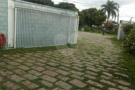 Casa à venda com 2 quartos, sendo 1 suíte, no condomínio Vinhas da Vista Alegre - Lado Sede, Vinhedo - SP