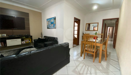 Casa Térrea à venda com 3 quartos, sendo 1 suíte,  em Wanel Ville, Sorocaba, SP