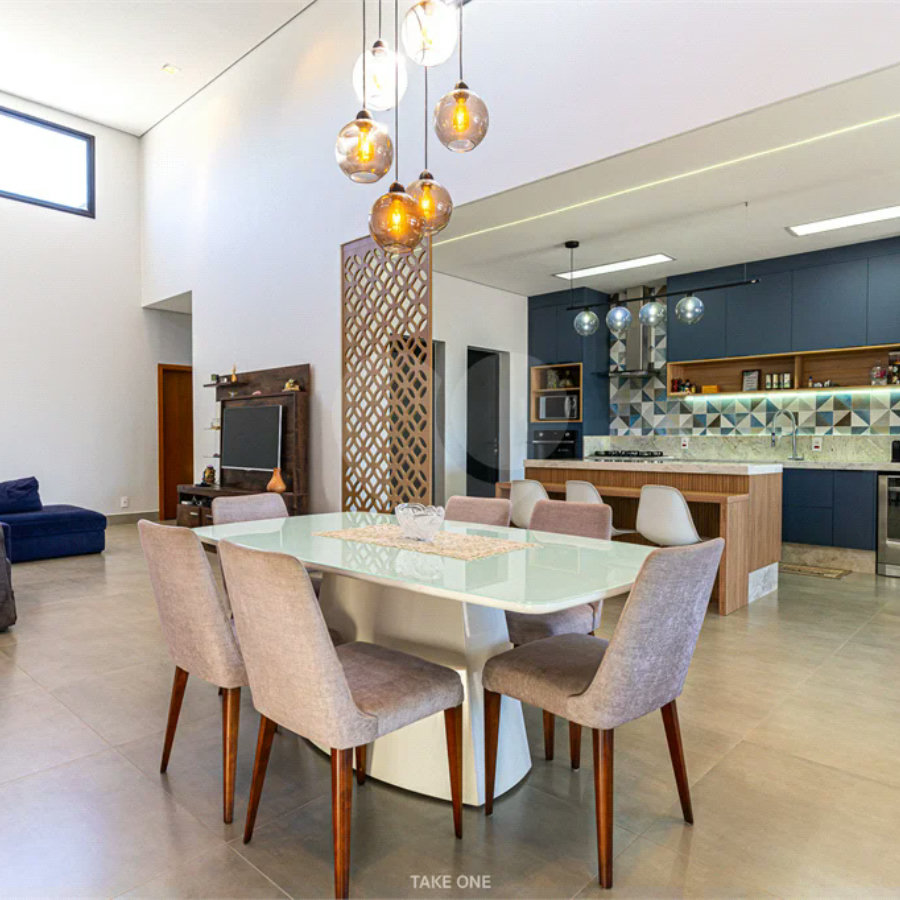 Casa à venda com 4 suítes no condomínio Residencial dos Lagos, Itupeva - SP