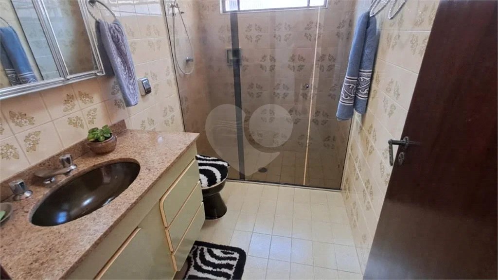 Casa à venda com 3 quartos, sendo 1 suíte, em Vila Maria Baixa, São Paulo, SP