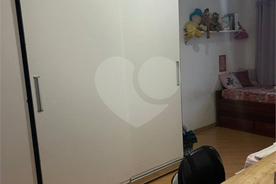 Sobrado à venda com 3 quartos, sendo 1 suíte,  em Tremembé, São Paulo, SP