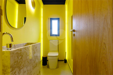 Casa à venda com 6 quartos, sendo 2 suítes,  em Santo Amaro, São Paulo, SP