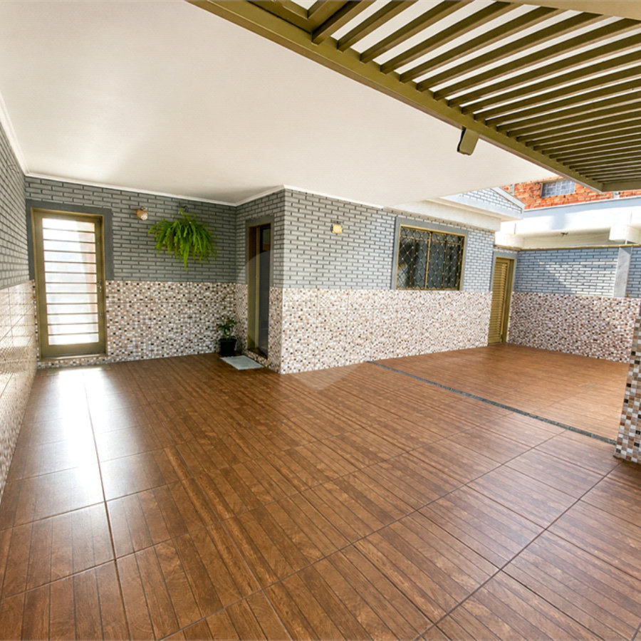 Casa à venda com 4 quartos, sendo 1 suíte, em Campos Elíseos, Ribeirão Preto, SP