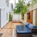 Casa à venda com 4 suítes no condomínio Saint Germain, São Paulo - SP