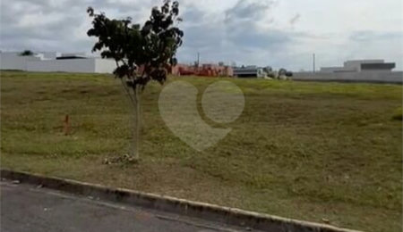 Terreno à venda no condomínio Village Saint Charbel, Araçoiaba da Serra - SP