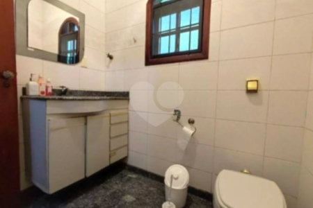 Sobrado à venda com 3 quartos, sendo 1 suíte, em Chácara Belenzinho, São Paulo, SP
