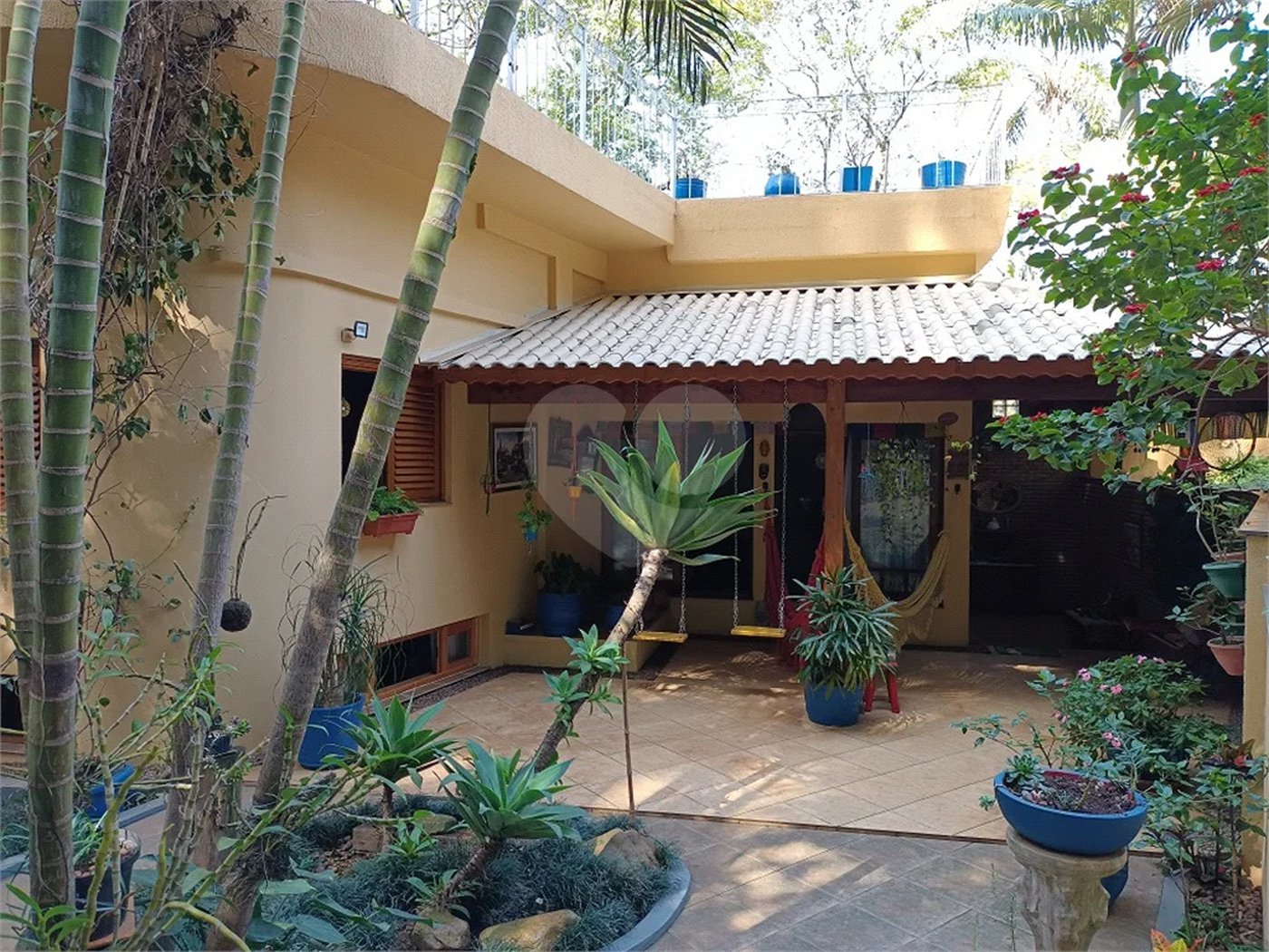 Casa à venda com 2 suítes em Horto Florestal, São Paulo, SP