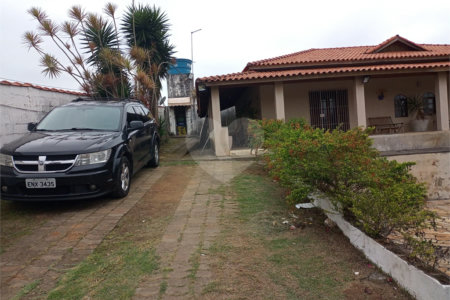 Casa à venda com 3 quartos, sendo 1 suíte, em Chácaras Guanabara, Guararema, SP