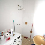 Casa à venda no Campo Belo de 200 metros quadrados, com 3 casas no terreno.