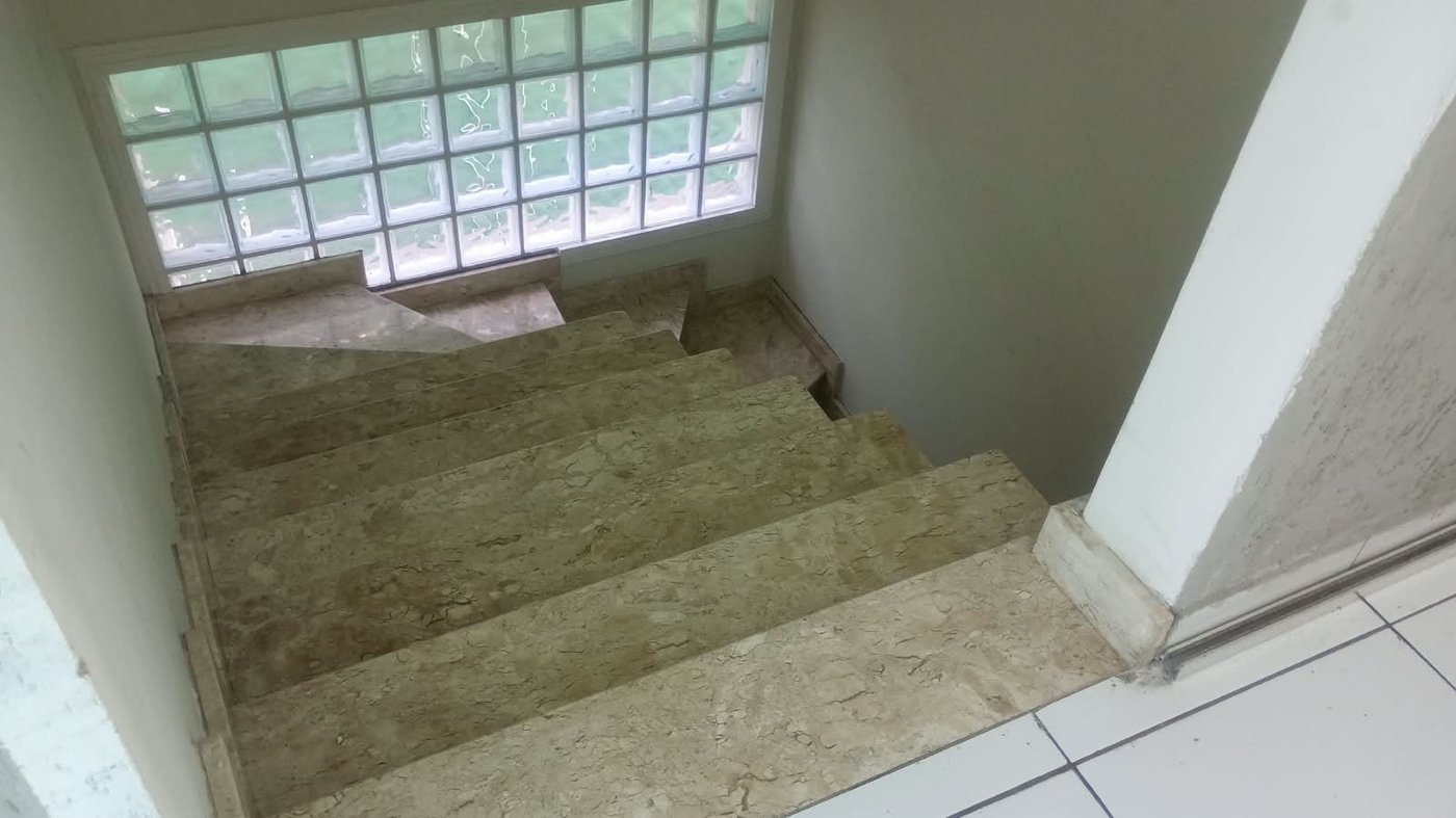 Casa à venda, 146 m² por R$ 280.000,00 - Vila Nossa Senhora de Fátima - São Vicente/SP
