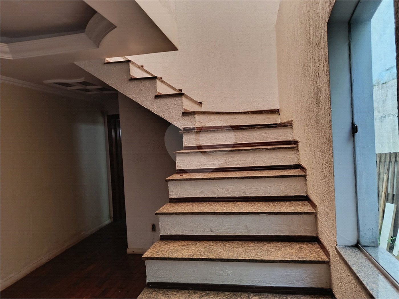 Sobrado à venda com 3 quartos, sendo 1 suíte,  em Vila Lucia, São Paulo, SP