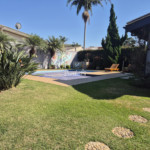 Casa térea à venda com 3 quartos, sendo 2 suítes, em Condomínio Flamboyant-B, Atibaia - SP