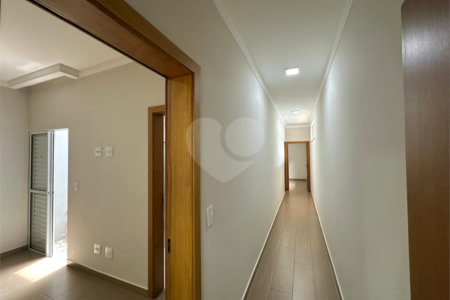 Casa para venda no Condomínio Faixa Azul.