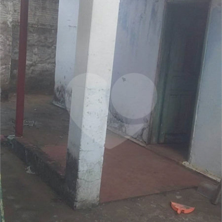 Imóvel para demolição na Vila Izabel