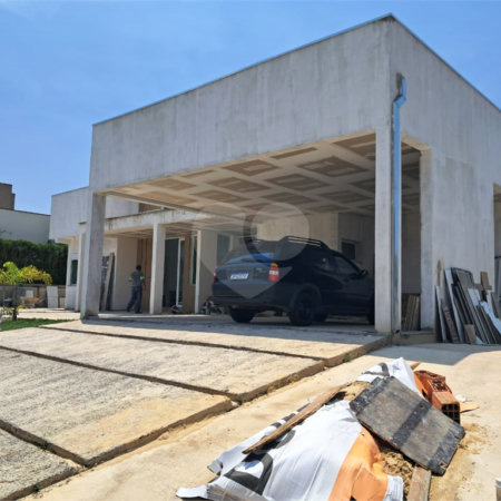 Casa à venda com 3 suítes no condomínio Terras de Mont Serrat, Salto - SP