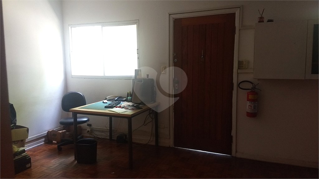 Sobrado à venda com 3 quartos, sendo 1 suíte, em Alto da Boa Vista, São Paulo, SP