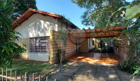 Casa Térrea à venda com 3 quartos em Campo Grande, São Paulo, SP