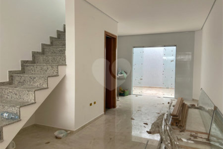 Sobrado à venda com 3 quartos, sendo 1 suíte, em Vila Medeiros, São Paulo, SP