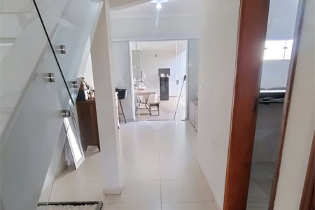 Casa à venda com 4 quartos, sendo 2 suítes, em Parque Atenas do Sul, Itapetininga, SP