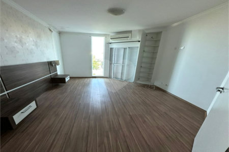 Casa à venda com 4 suítes no condomínio Golden Park Residence II, Sorocaba - SP