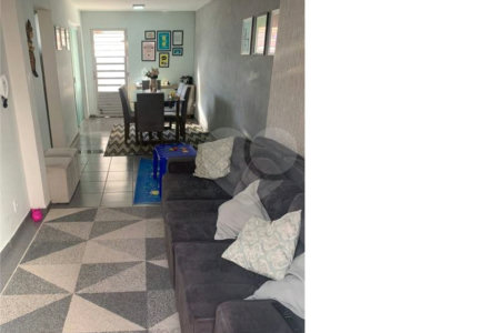 Casa à venda com 3 quartos em Parque Santana, Mogi das Cruzes, SP