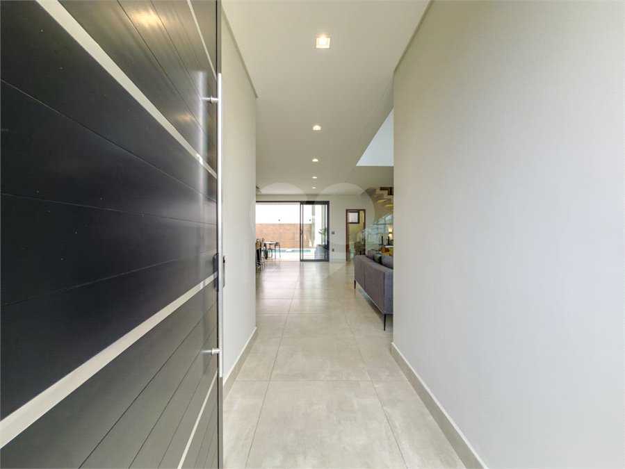Casa à venda com 3 suítes no condomínio Jardim Residencial Dona Maria José, Indaiatuba - SP