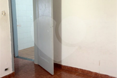 Casa Térrea à venda com 4 quartos, sendo 1 suíte, em Água Fria, São Paulo, SP
