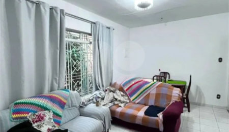 Casa Térrea à venda com 3 quartos em Vila Pereira Barreto, São Paulo, SP