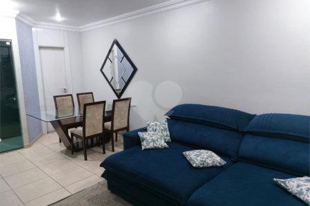 Casa à venda com 2 suítes no condomínio Villa Dell Victor, São Paulo - SP