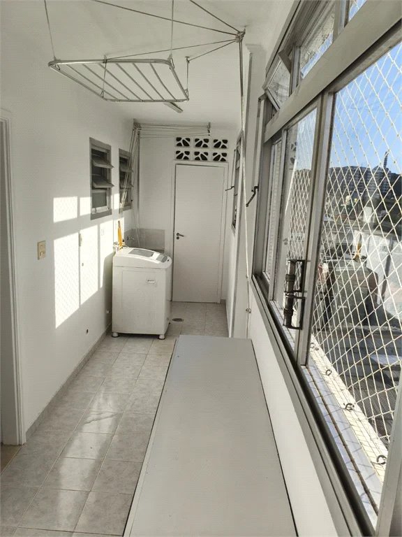 Apartamento à venda com 3 quartos, sendo 1 suíte, em Lapa, São Paulo, SP