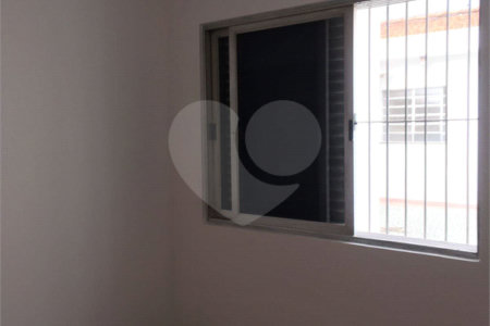 Casa à venda com 3 quartos, sendo 1 suíte, em Parque Bristol, São Paulo, SP