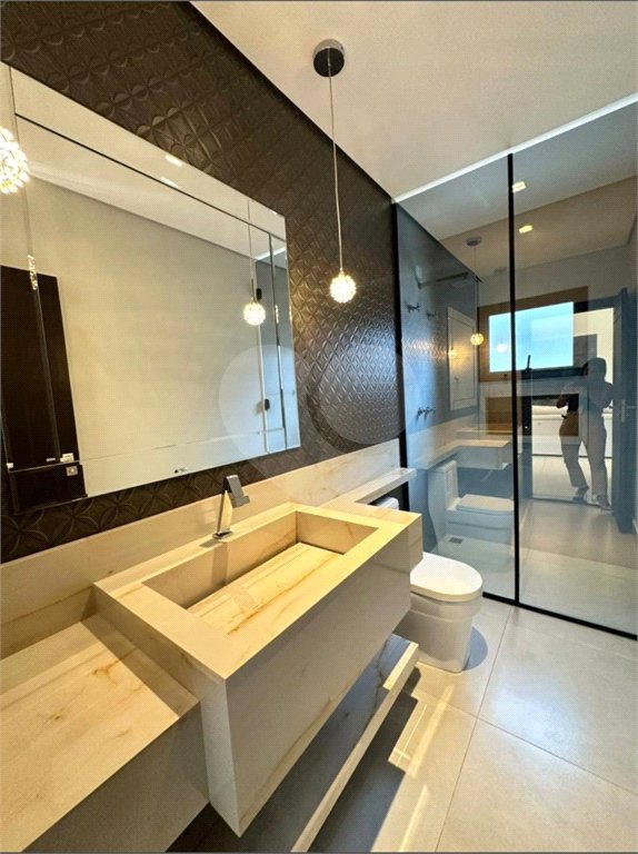 Casa à venda com 3 suítes no condomínio Amstalden Residence, Indaiatuba - SP