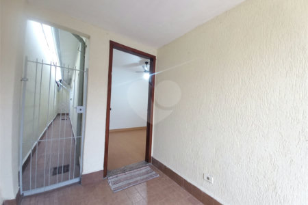 Casa Térrea à venda com 2 quartos em Vila Gustavo, São Paulo, SP