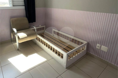 Casa à venda com 3 quartos, sendo 1 suíte,  no condomínio Vivere, Cuiabá - MT