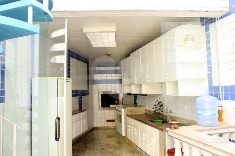 Casa Térrea à venda com 4 suítes em Jardim Franca, São Paulo, SP