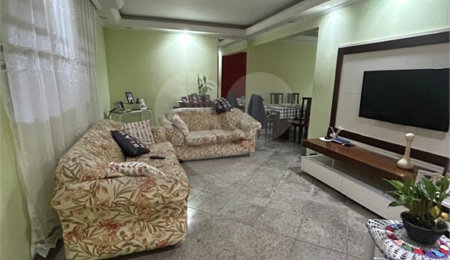 Sobrado à venda com 3 quartos, sendo 1 suíte, em Vila Nova Cachoeirinha, São Paulo, SP