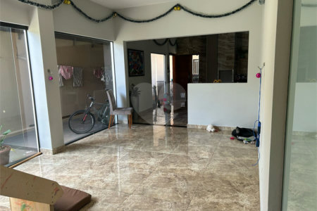 Casa à venda com 3 quartos, sendo 2 suítes, em Jardim de Cresci, São Carlos, SP