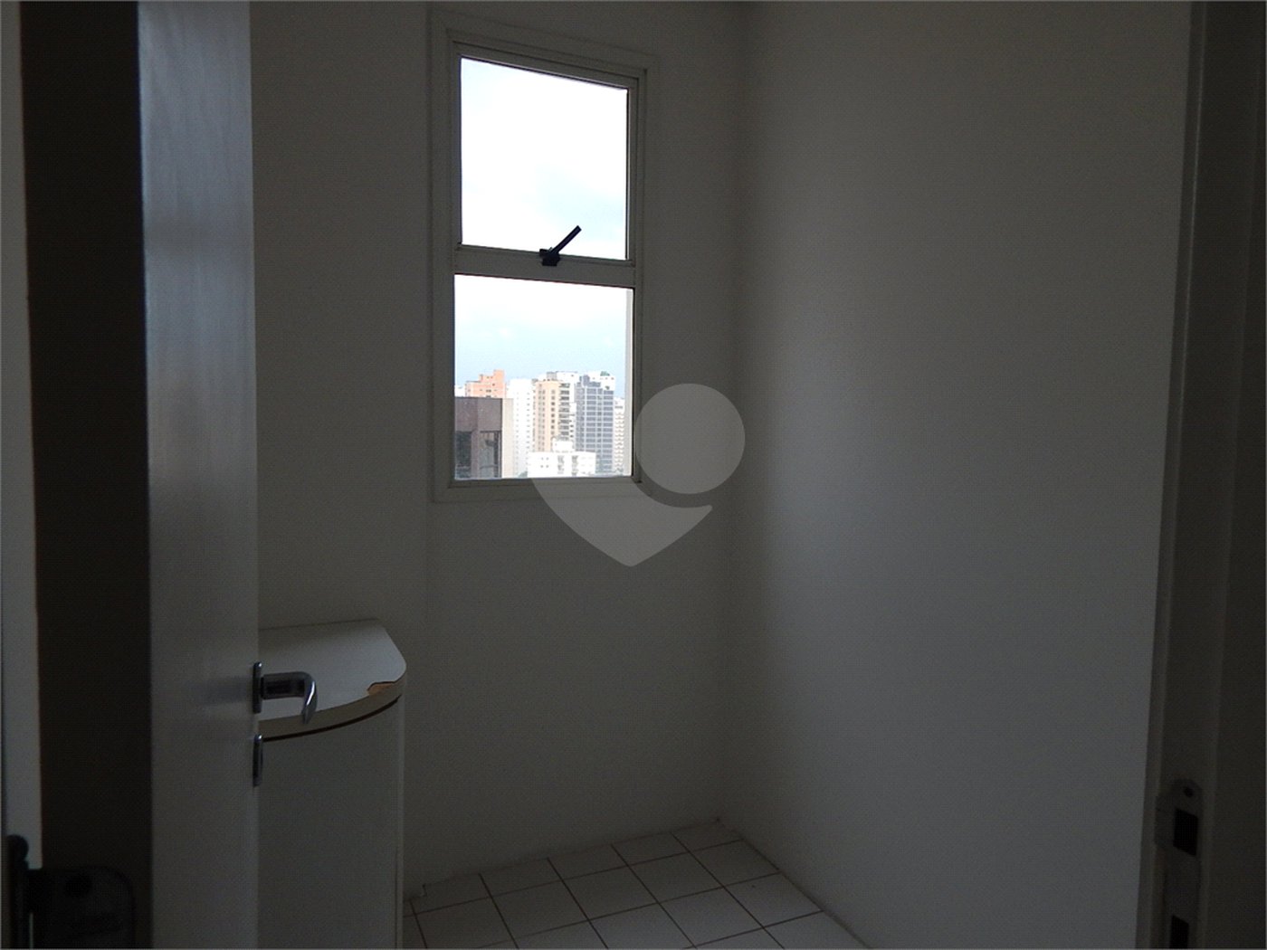 Apartamento à venda com 4 suítes em Moema, São Paulo, SP