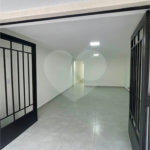 Sobrado com 3 andares, 350 m², 6 quartos, 2 suítes e 5 vagas para locação no Jardim Anália Franco!