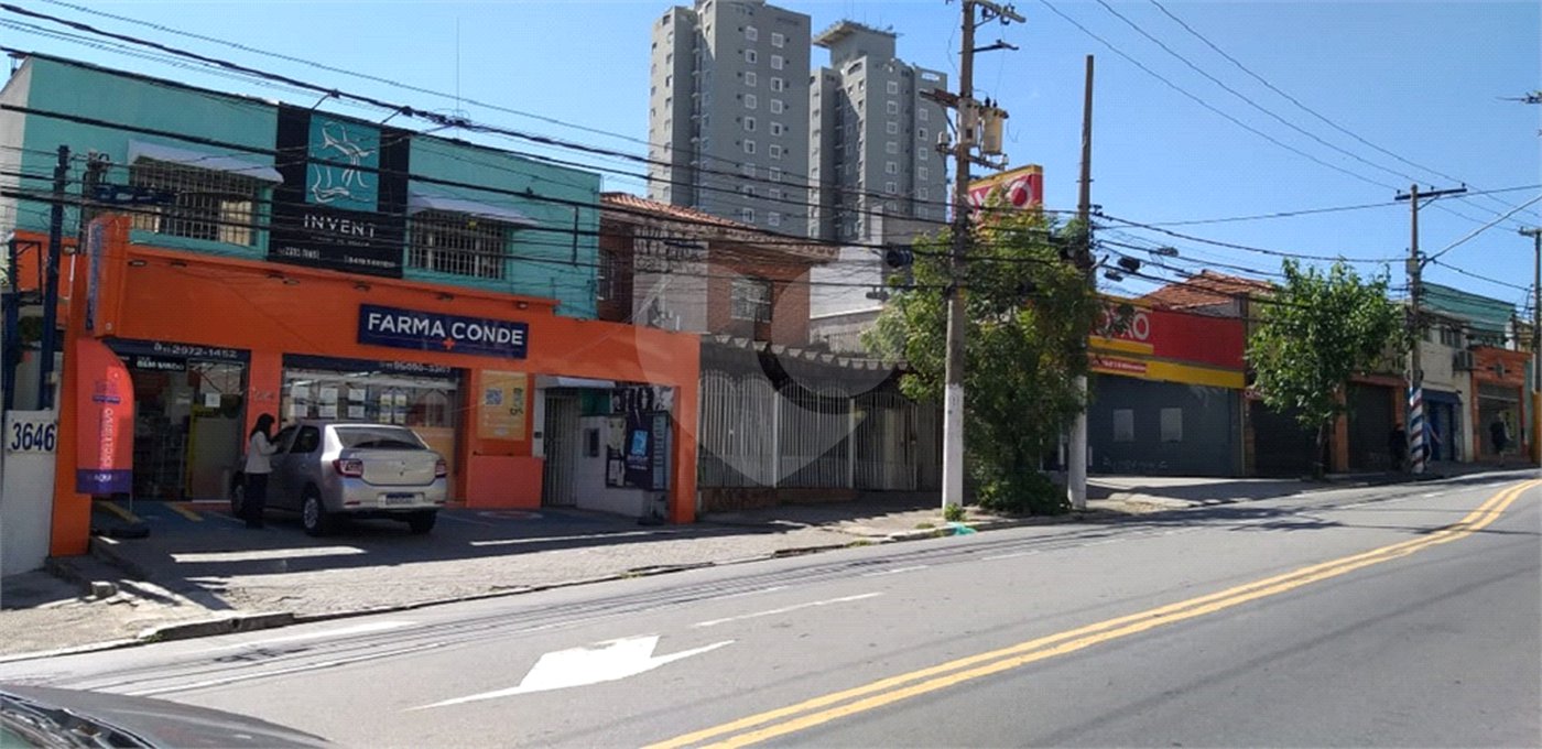 Sobrado à venda ou para alugar com 4 quartos, sendo 1 suíte, em Santana, São Paulo, SP