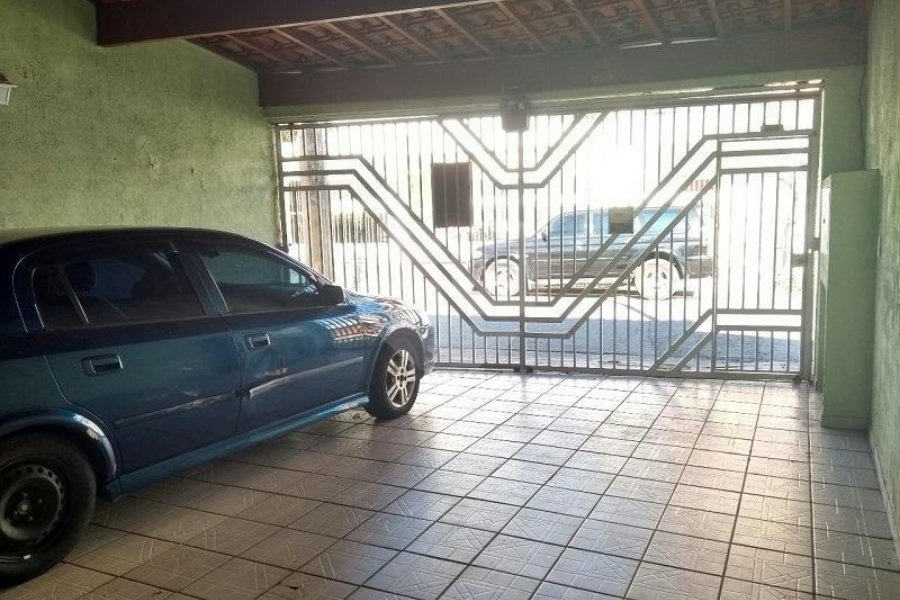 Casa à venda com 2 quartos, sendo 1 suíte, em Tremembé, São Paulo, SP