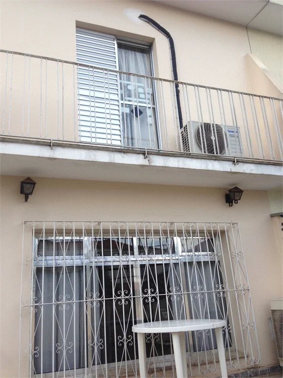 Sobrado à venda com 4 quartos, sendo 1 suíte, em Jardim Celeste, São Paulo, SP