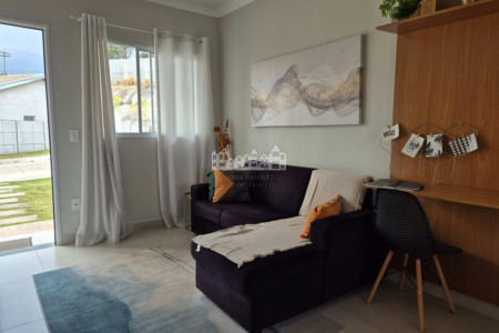 Casa à venda com 2 quartos em Caetetuba, Atibaia, SP