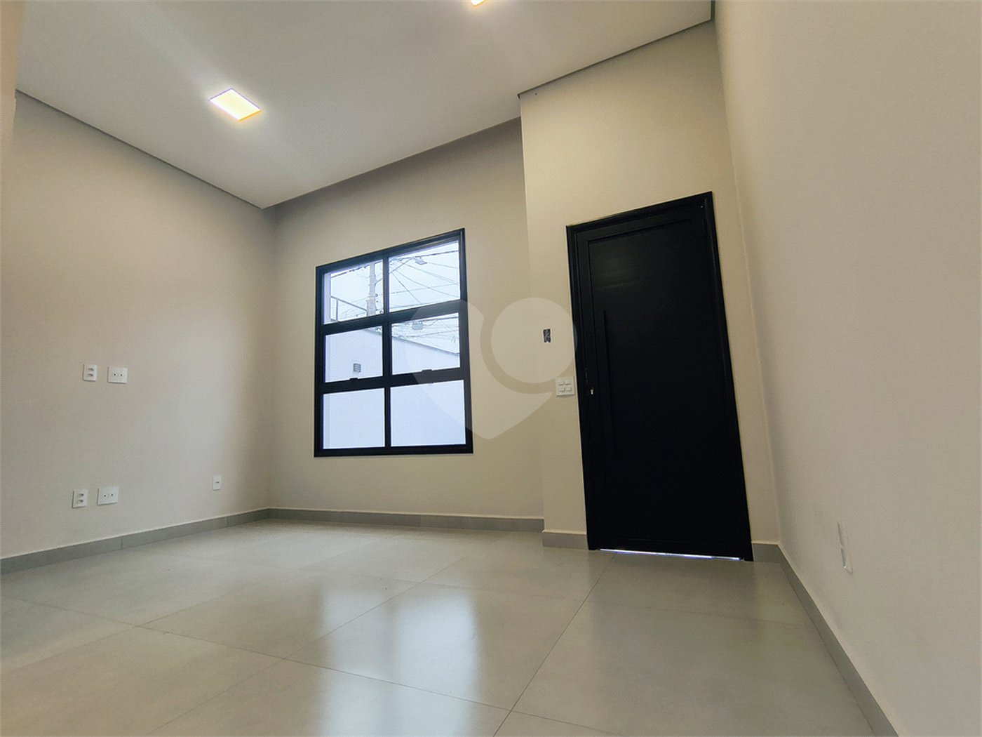 Casa à venda com 3 quartos, sendo 1 suíte,  em Jardim Eldorado, Indaiatuba, SP