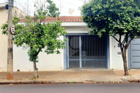 Casa à venda com 2 quartos, sendo 1 suíte, em Ipiranga, Ribeirão Preto, SP